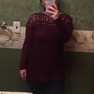 Maroon sweater